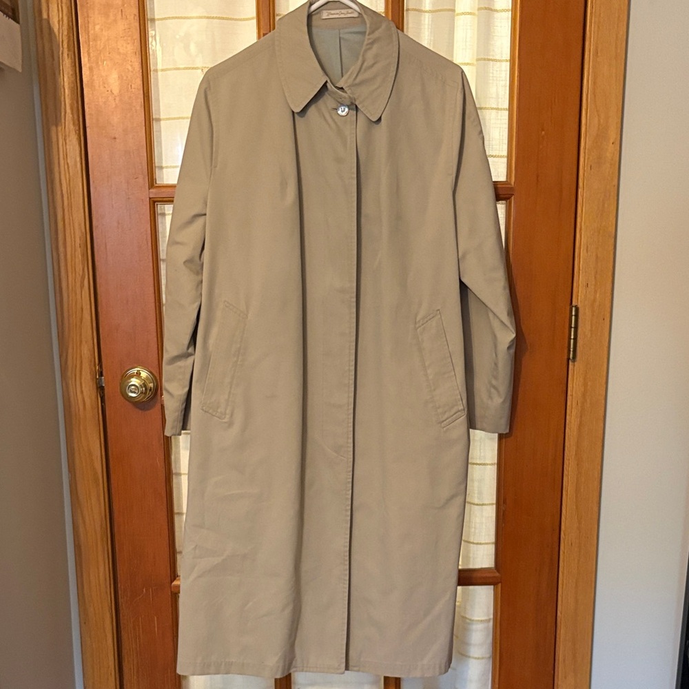 Elegant Beige Women's Trench Coat
